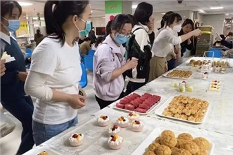 春暖花開(kāi)季，相約女神節(jié)，華逸府邀您共享美好食光！